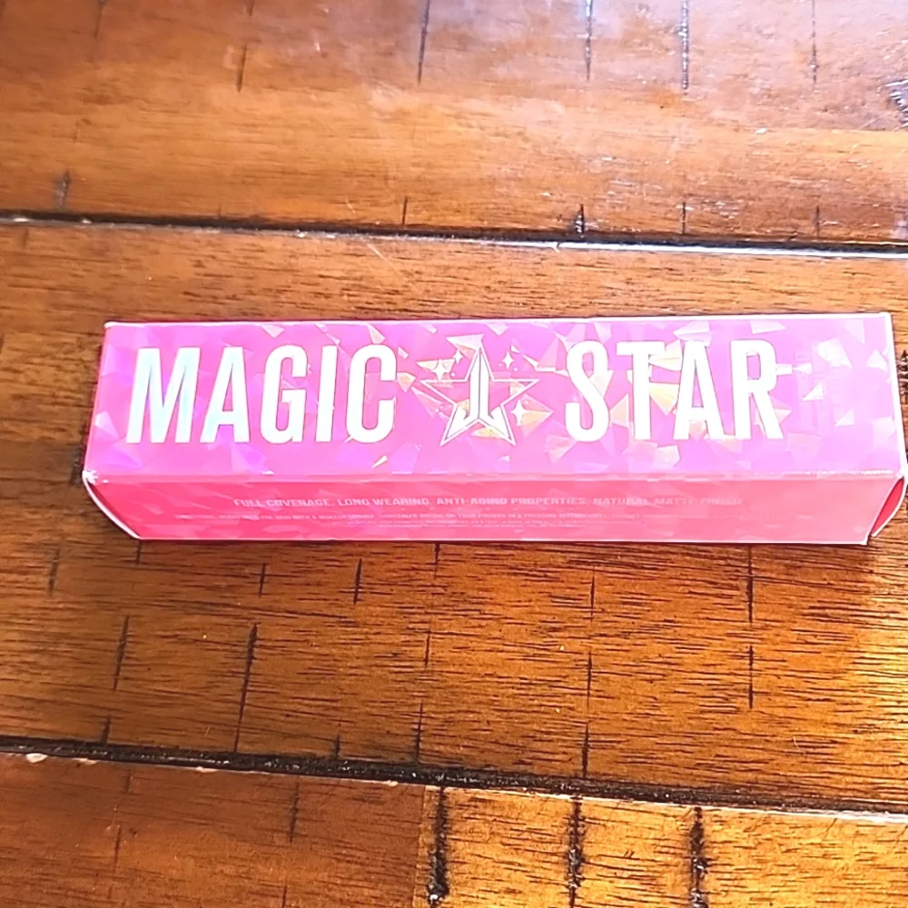 Jeffree Star Magic Star Concealer C16.5